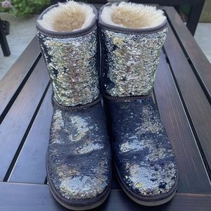 Ugg Australia Blue/Silver Sequin Flip Boots-Size 9